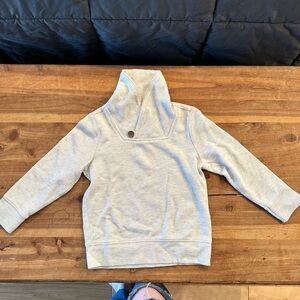 Old Navy Cream Sweatshirt Classic Pullover